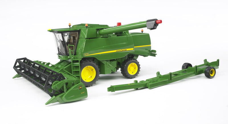 John Deere T670i Combine Harvester