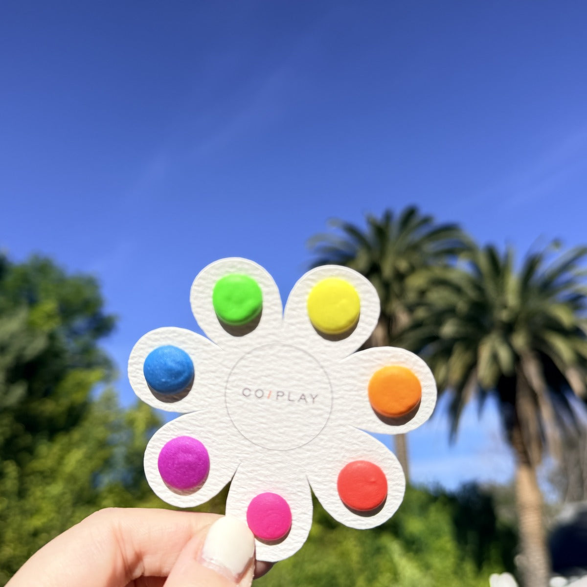 Seven-Color Bloom Dot Palette - Glow-in-the-Dark