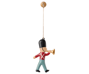Metal ornament, Guard - Trumpet