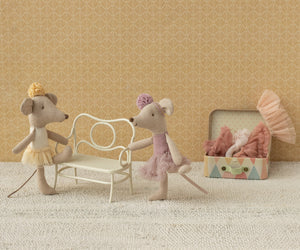 Ballerina mouse, Little sister - Heather