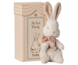 My first bunny - Powder