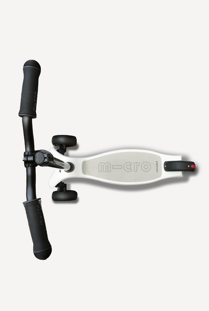 Micro Kickboard Reloaded - White